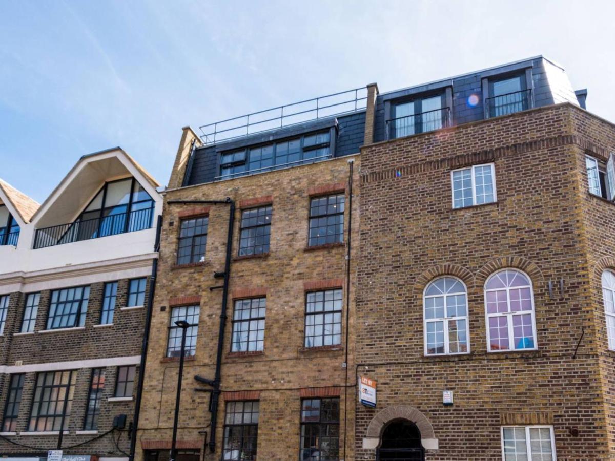 Whitechapel, Fantastic 1bed With Stunning Views Over *